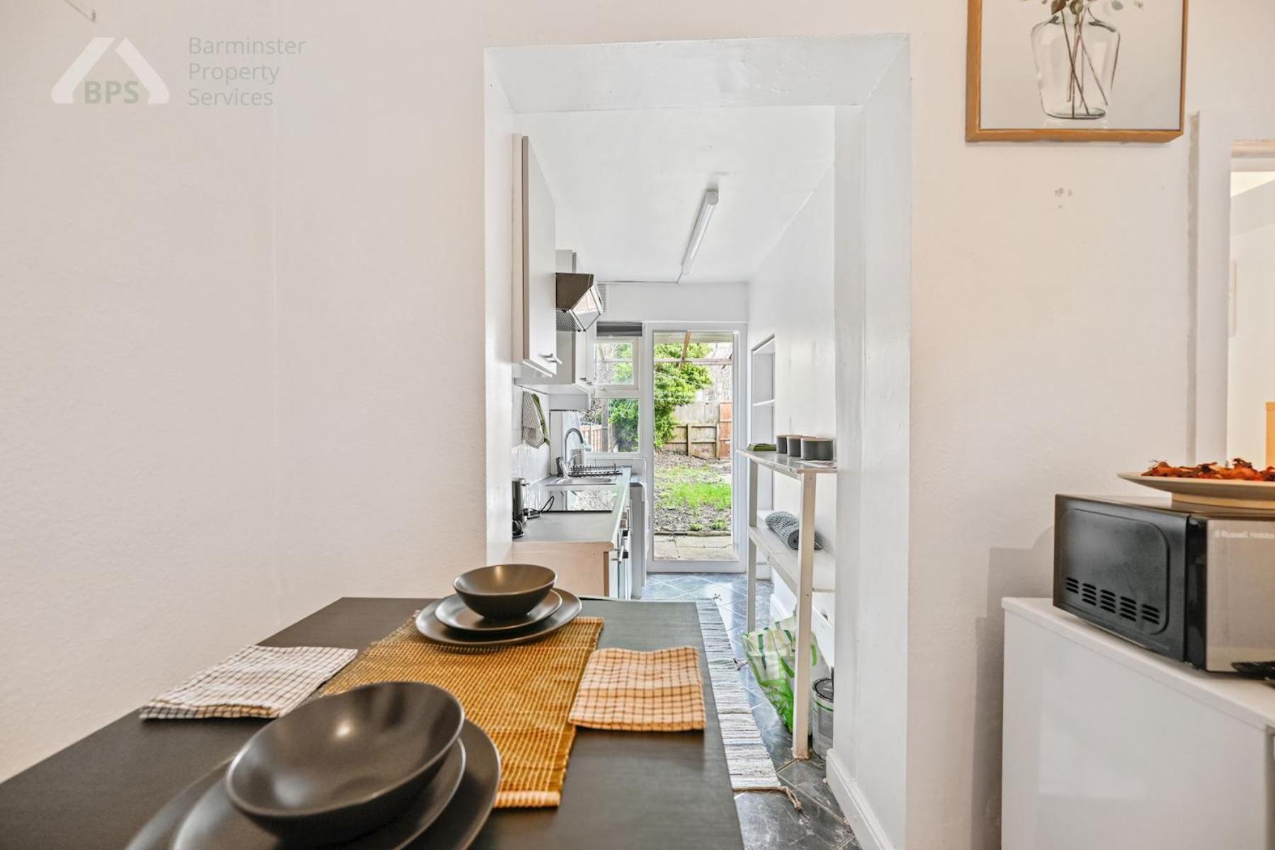Cosy Tottenham Apartment Sleeps 4 London Exterior photo